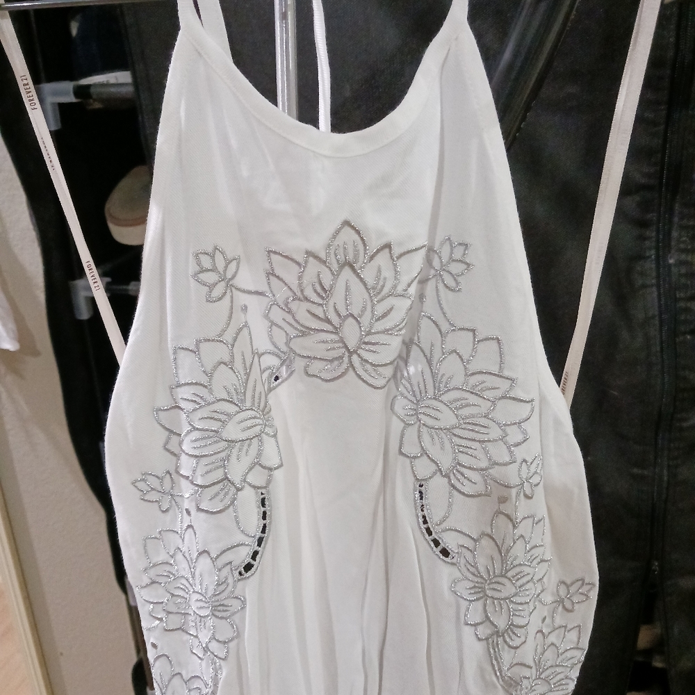 Romper - Picture 2 of 2